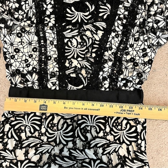 Unbranded Mini Dress with Frills Floral Cutout Black White womens Large - Picture 14 of 14
